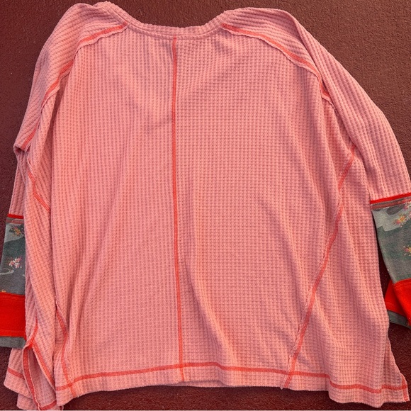 We The Free Lovin Leopard Oversize Thermal Top - Picture 5 of 16